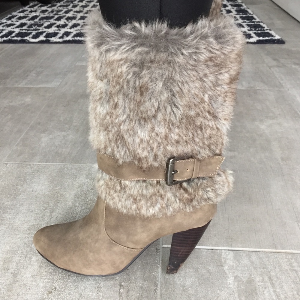 Tan Fur Boots